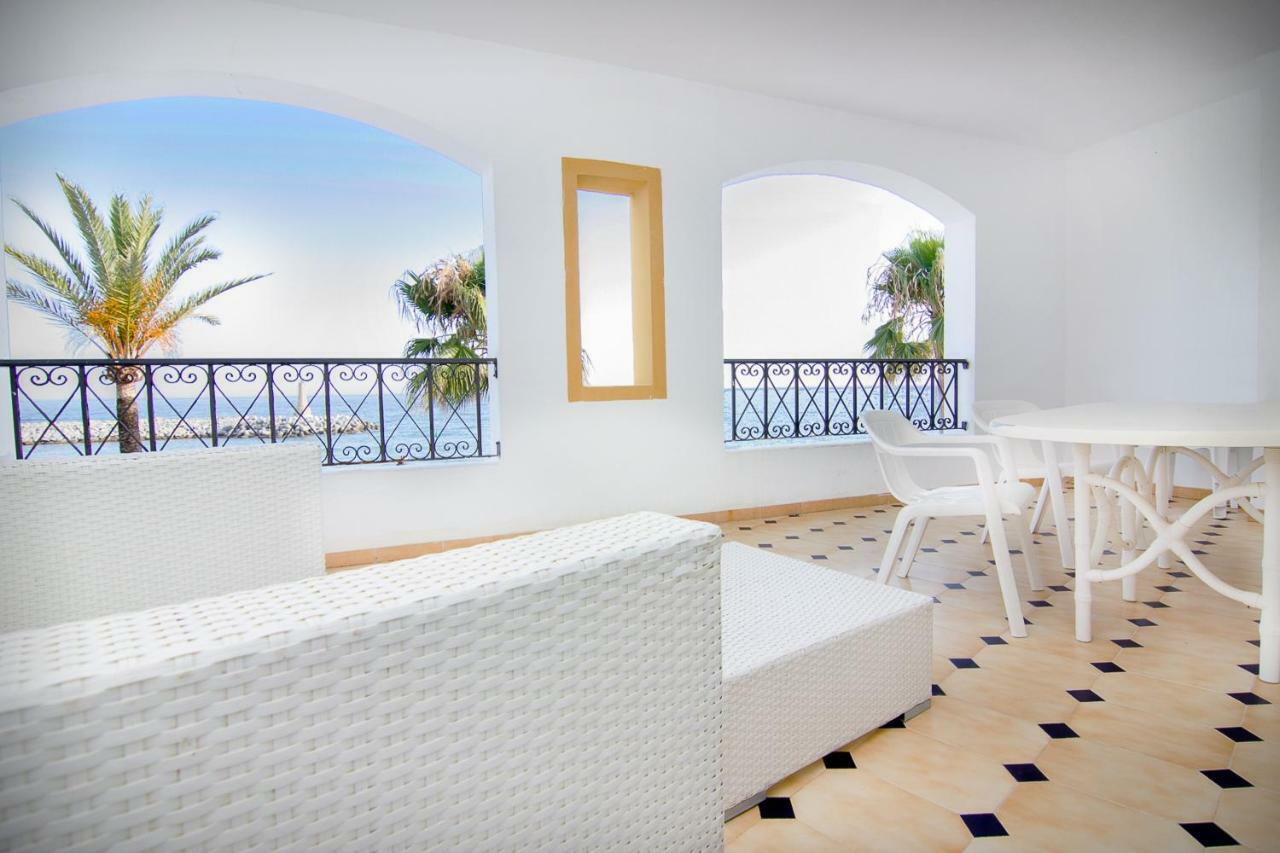 Park Plaza Suites Apartamentos Marbella Buitenkant foto